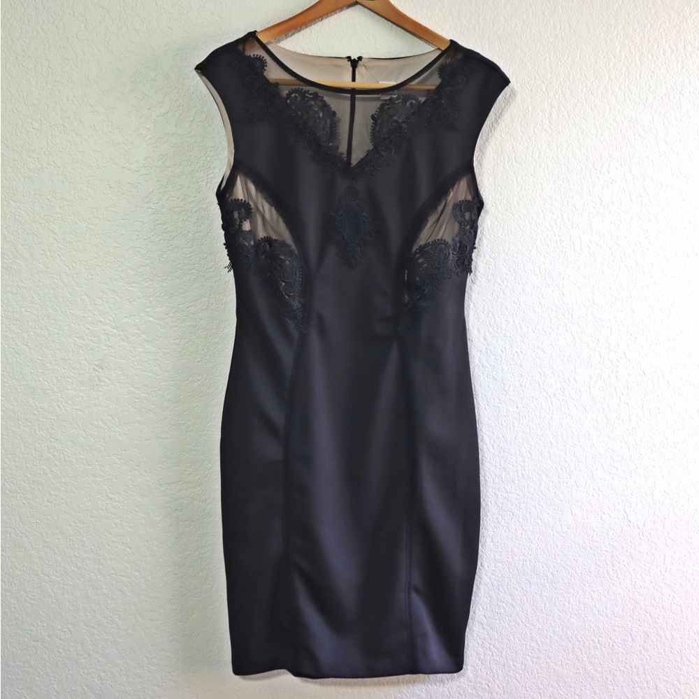 Sangria Black Lace Stretch Bodycon Knee Length Fitted LBD Dress - Size 8